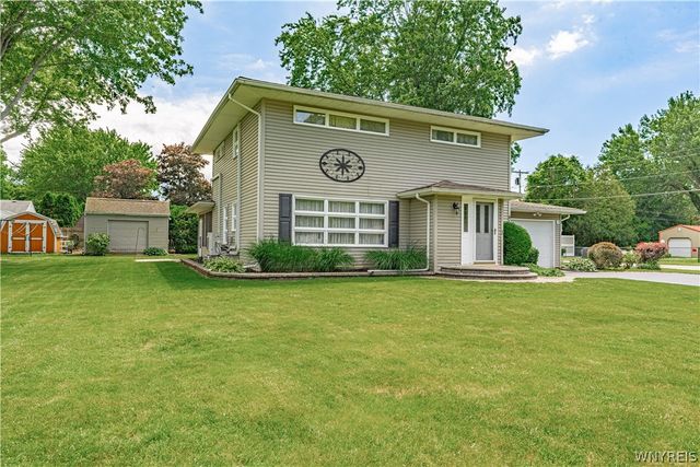 6140 Corwin Avenue, Newfane, NY 14108