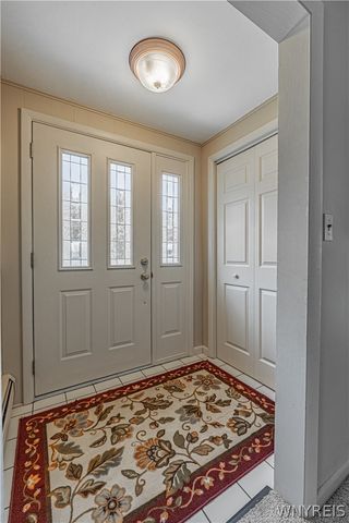 6140 Corwin Avenue, Newfane, NY 14108