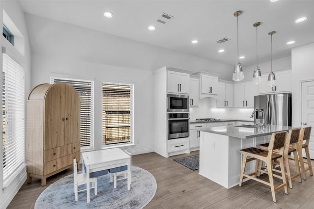 19422 Gray Mare Drive, Tomball, TX 77377