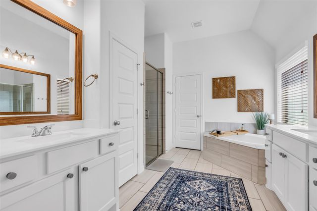 19422 Gray Mare Drive, Tomball, TX 77377