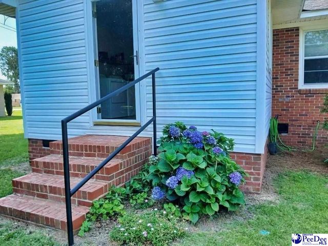 608 Diane Drive, Cheraw, SC 29520
