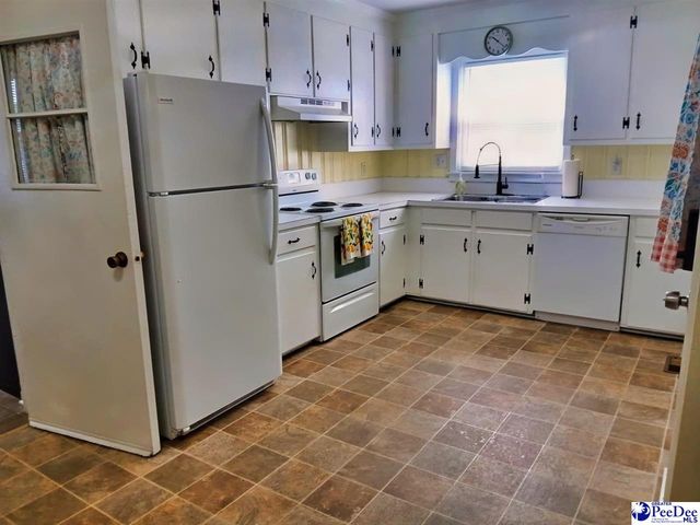 608 Diane Drive, Cheraw, SC 29520