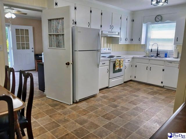 608 Diane Drive, Cheraw, SC 29520