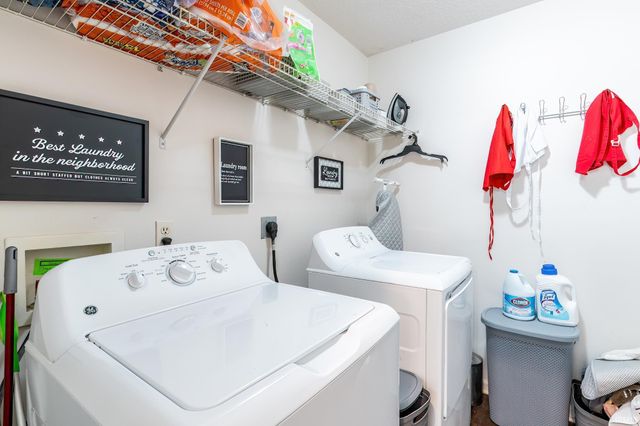4337 Silver Birch Cove, New Haven, IN 47446