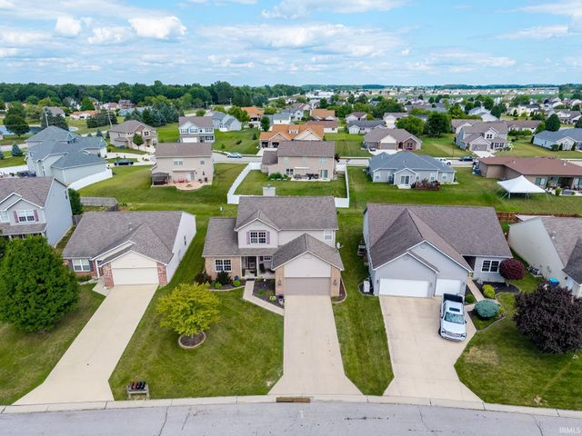 4337 Silver Birch Cove, New Haven, IN 47446