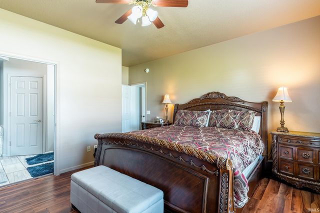 4337 Silver Birch Cove, New Haven, IN 47446
