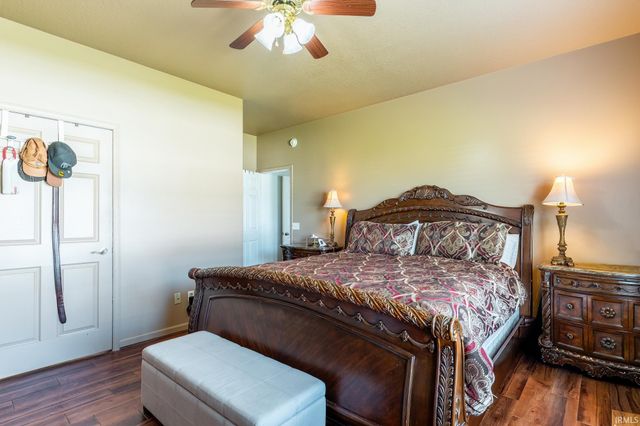 4337 Silver Birch Cove, New Haven, IN 47446