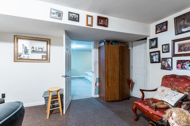 4337 Silver Birch Cove, New Haven, IN 47446