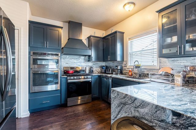 4337 Silver Birch Cove, New Haven, IN 47446