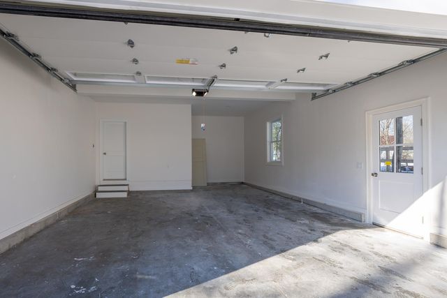 25 Carroll Street, Exeter, NH 03833