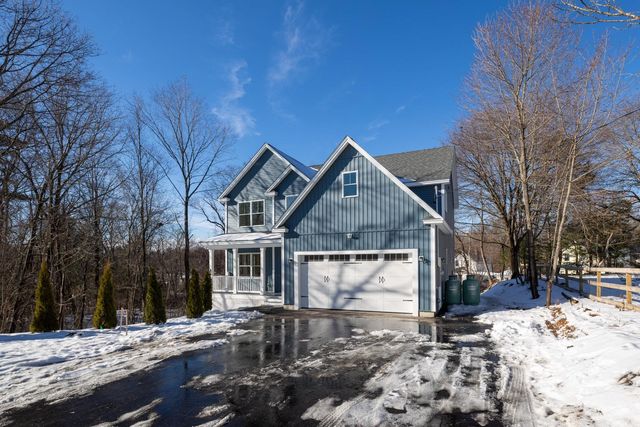 25 Carroll Street, Exeter, NH 03833