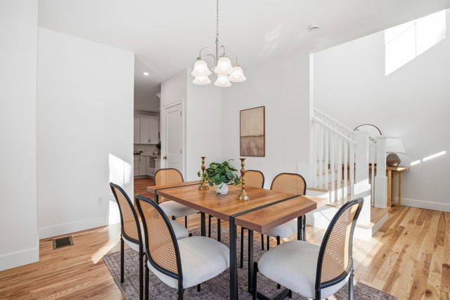 25 Carroll Street, Exeter, NH 03833