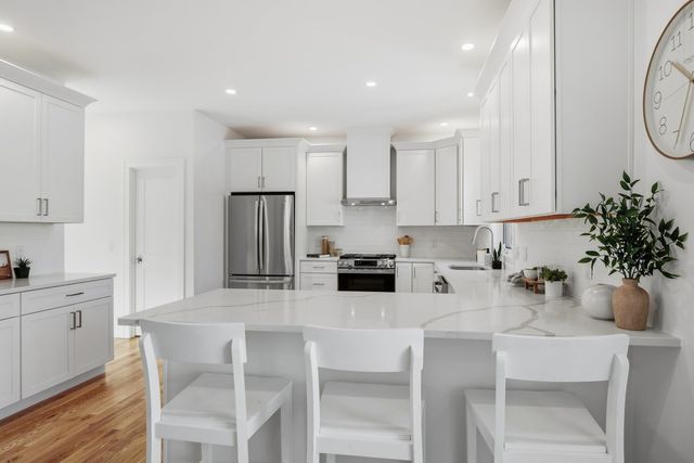 25 Carroll Street, Exeter, NH 03833