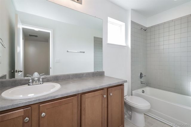 25605 E Maple Place, Aurora, CO 80018