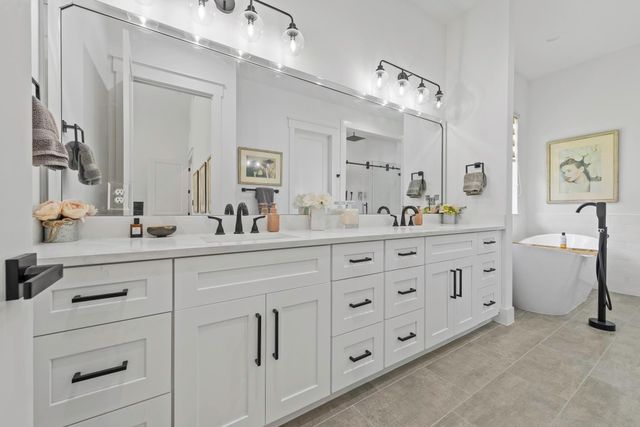 135 Bentwater Bay Drive, Montgomery, TX 77356