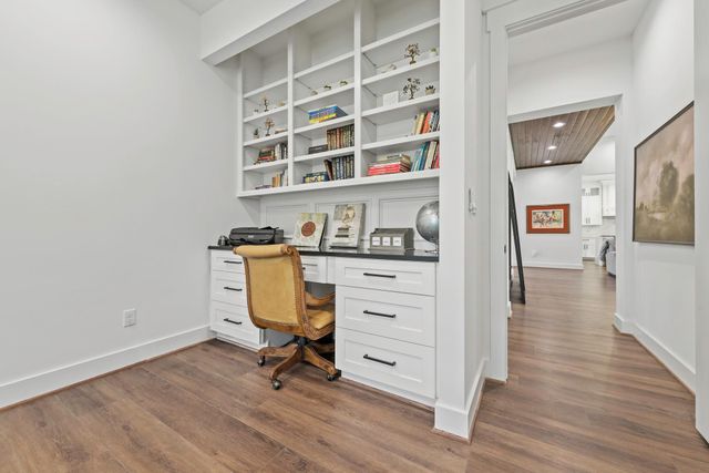 135 Bentwater Bay Drive, Montgomery, TX 77356