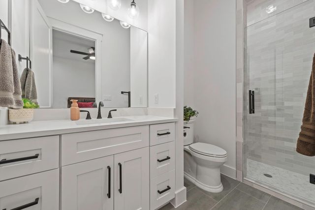 135 Bentwater Bay Drive, Montgomery, TX 77356