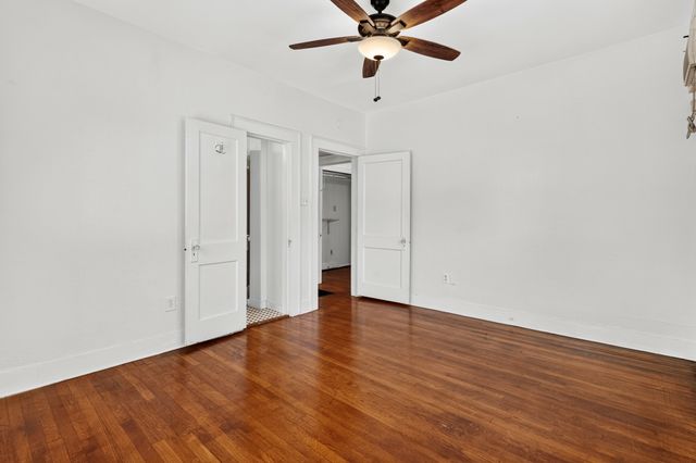 3326 Burlingdell Avenue, Dallas, TX 75211
