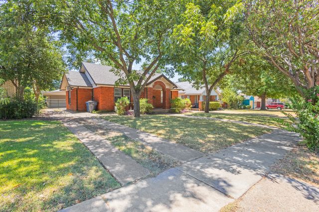 3326 Burlingdell Avenue, Dallas, TX 75211