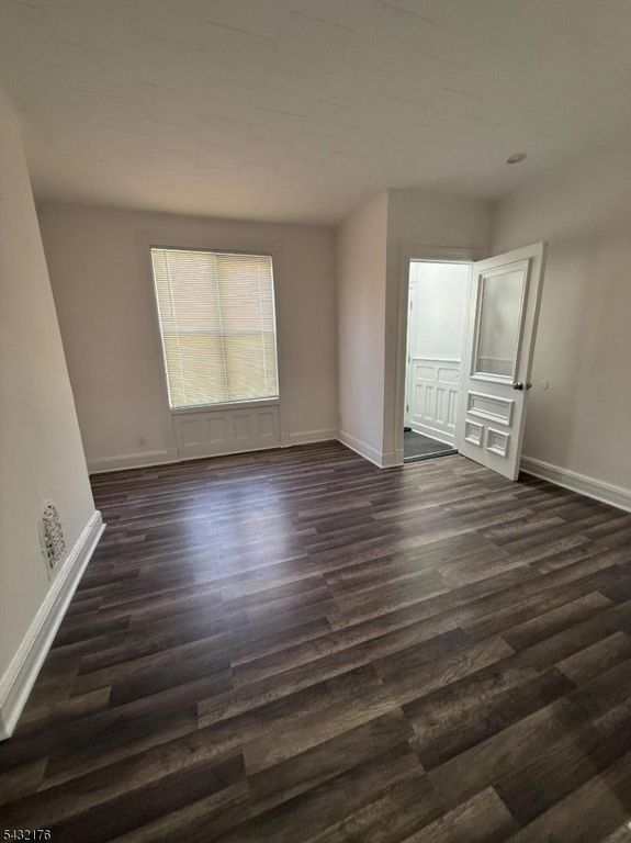 252 N 19Th St, East Orange City, NJ 07017 — photo 2