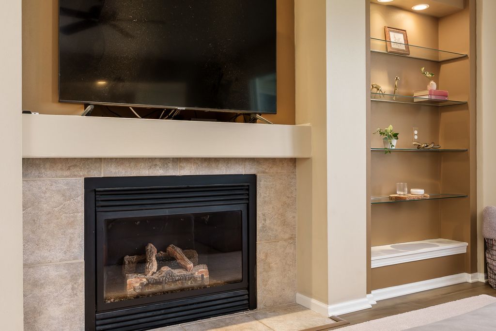 Image 24 of property listing at 486 Trent Lane, Loves Park, IL 61111