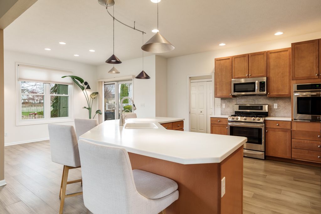 Image 28 of property listing at 486 Trent Lane, Loves Park, IL 61111