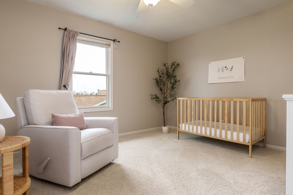 Image 43 of property listing at 486 Trent Lane, Loves Park, IL 61111