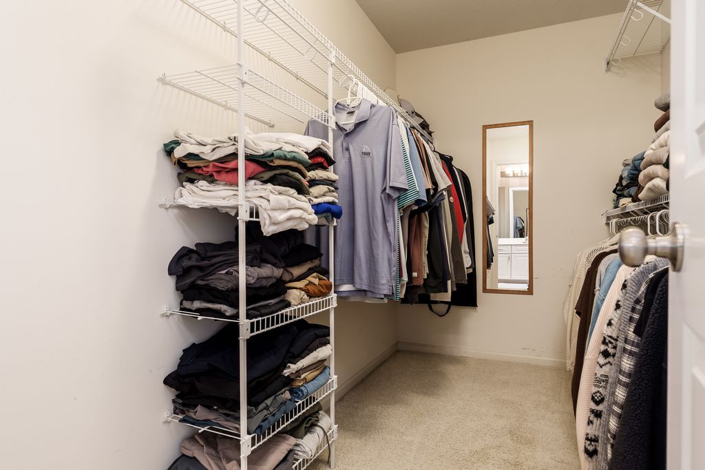 Image 52 of property listing at 486 Trent Lane, Loves Park, IL 61111