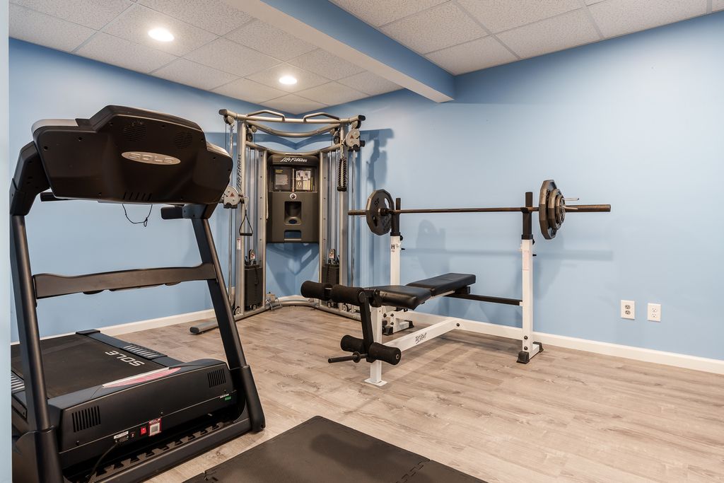 Image 63 of property listing at 486 Trent Lane, Loves Park, IL 61111