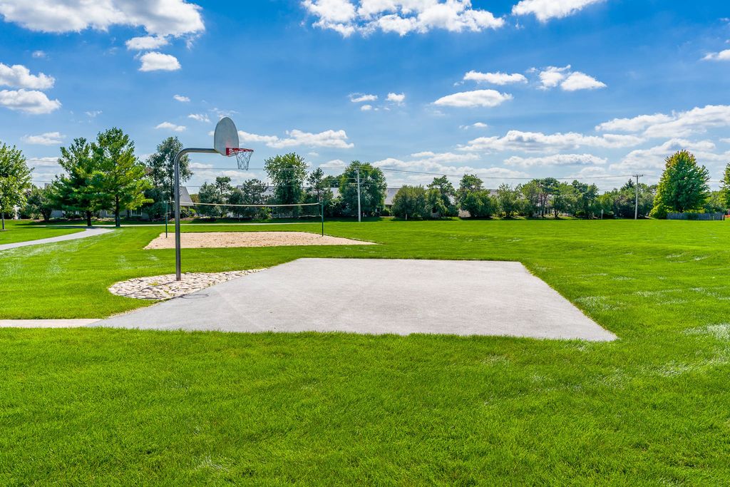 Image 70 of property listing at 486 Trent Lane, Loves Park, IL 61111