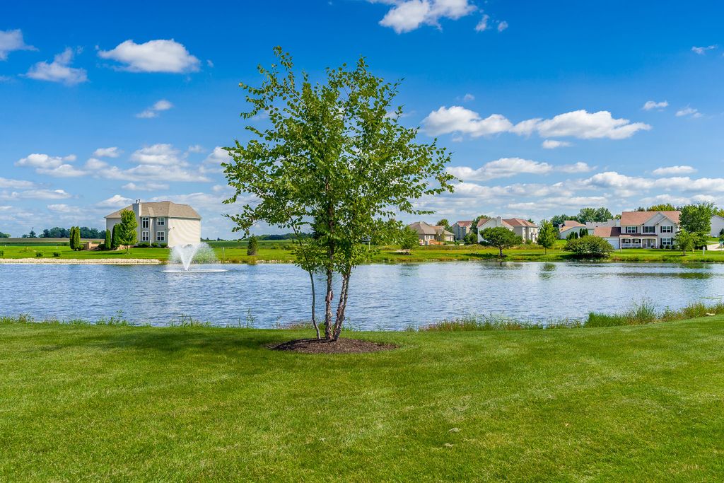 Image 10 of property listing at 486 Trent Lane, Loves Park, IL 61111