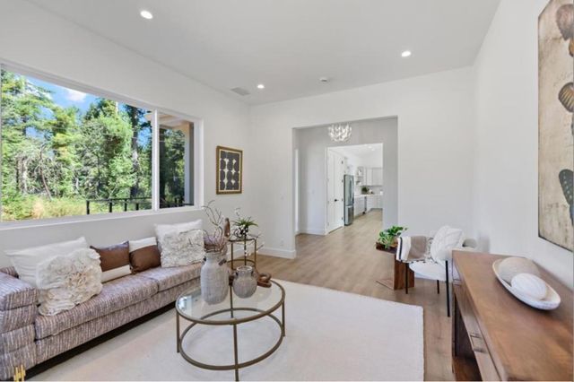 125 Fallen Leaf Drive, Boulder Creek, CA 95006