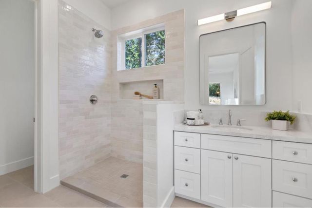 125 Fallen Leaf Drive, Boulder Creek, CA 95006