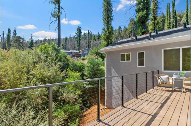 125 Fallen Leaf Drive, Boulder Creek, CA 95006