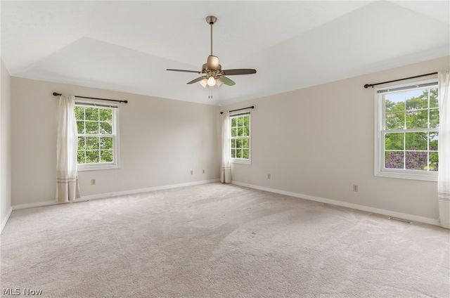 11678 Dunham Road, Sagamore Hills, OH 44067