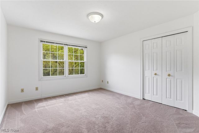 11678 Dunham Road, Sagamore Hills, OH 44067