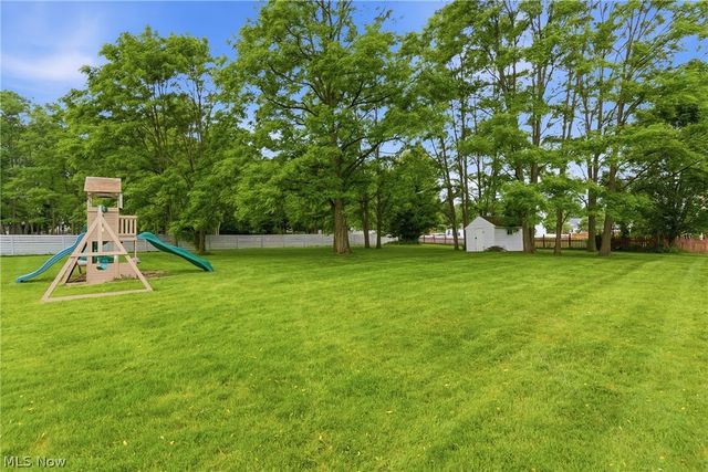 11678 Dunham Road, Sagamore Hills, OH 44067