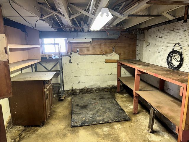 1423 Maratta Road, Hopewell Twp, PA 15001