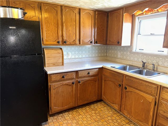 1423 Maratta Road, Hopewell Twp, PA 15001