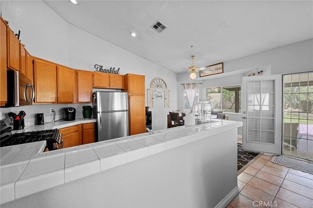 13760 Meadow Court, Fontana, CA 92337
