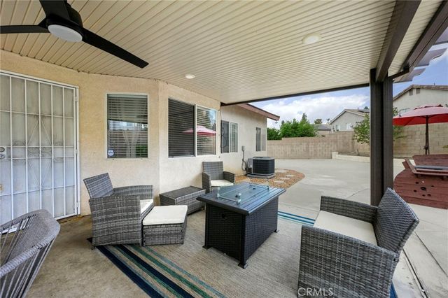 13760 Meadow Court, Fontana, CA 92337