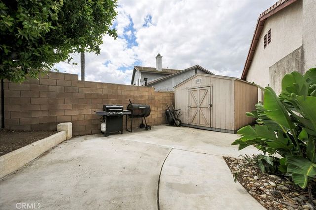 13760 Meadow Court, Fontana, CA 92337