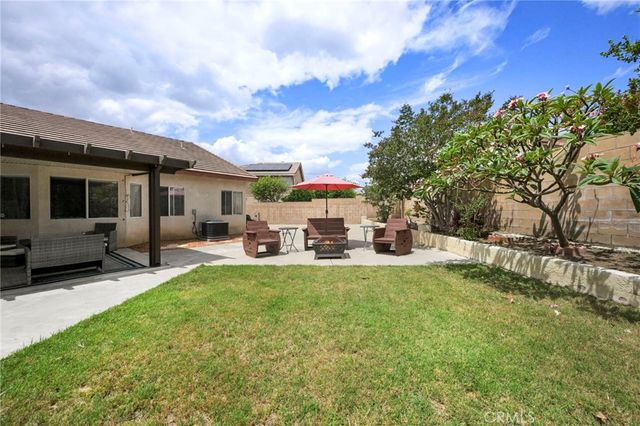 13760 Meadow Court, Fontana, CA 92337