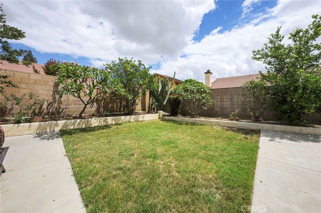 13760 Meadow Court, Fontana, CA 92337
