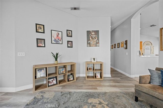 13760 Meadow Court, Fontana, CA 92337