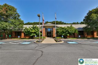 1455 Valley Center Parkway 200, Hanover Twp, PA 18017