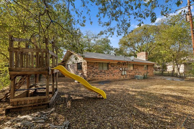 4703 Sagebrush CIR A, Austin, TX 78745