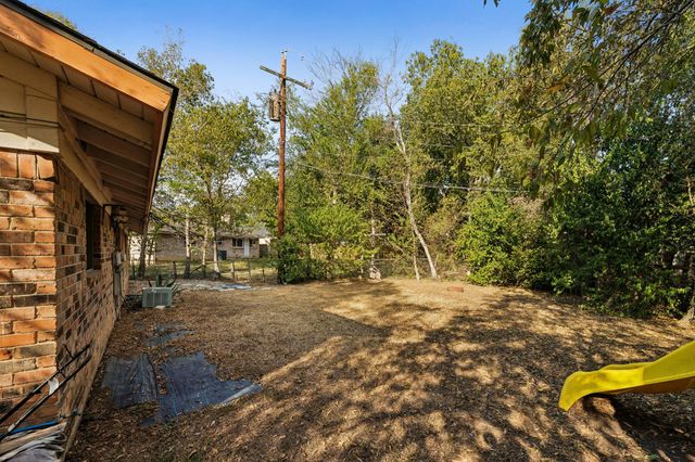 4703 Sagebrush CIR A, Austin, TX 78745