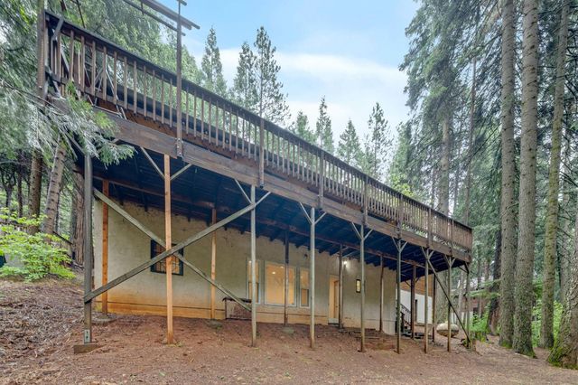 7184 Pine Cone Dr, Pollock Pines, CA 95726
