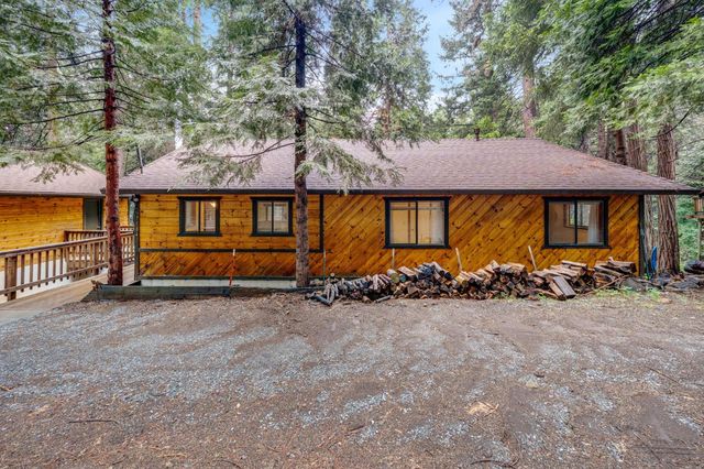 7184 Pine Cone Dr, Pollock Pines, CA 95726